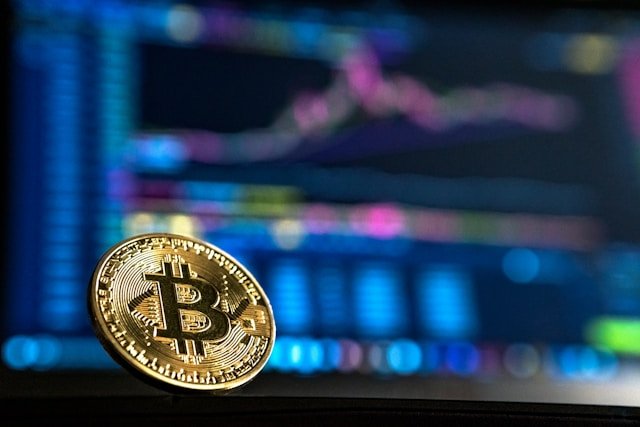 Green Bay Chart: The Role of Meme Coins in the Crypto Market 2025 — High-Risk, High-Reward Trend